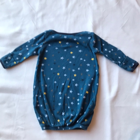 Outgrown - Picture 3 of 3